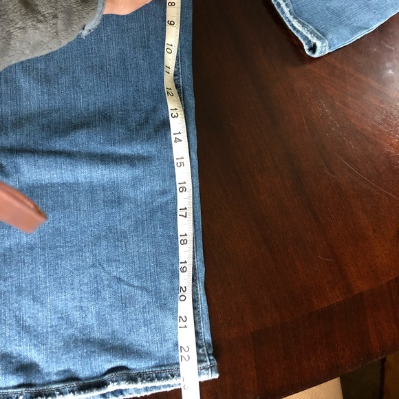 Loft 3/4 wide leg jeans! - Picture 8 of 10